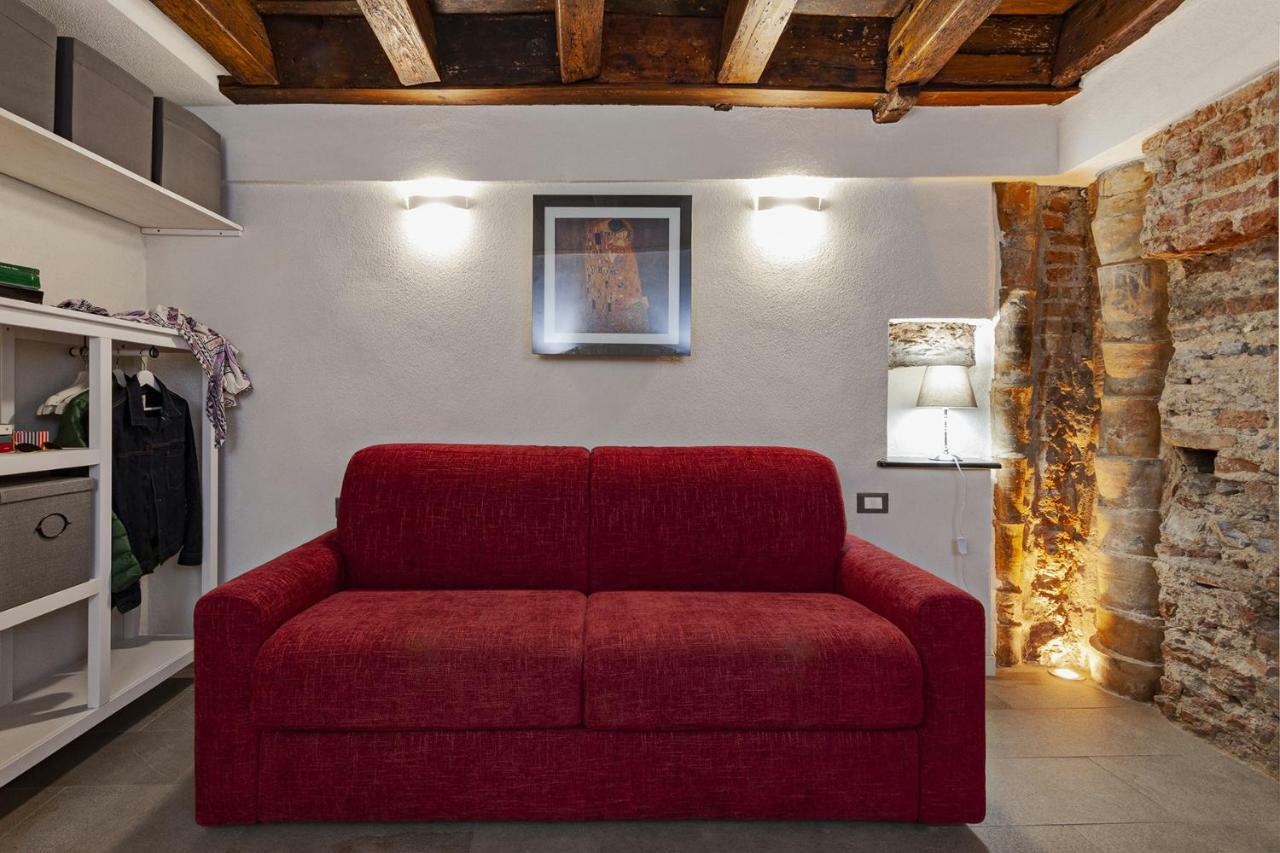 Wood And Stone Apartment In The Historical Center Genua Exteriör bild